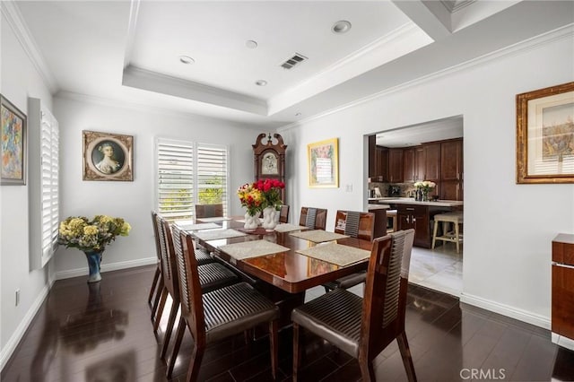 1361 Winchester Ave, Glendale, CA 91201 - dining space featuring dark wood-type flooring, crown molding, baseboards, and recessed lighting