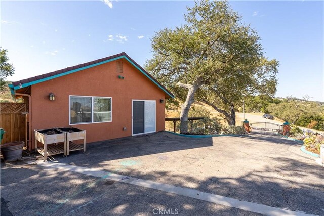 10755 Santa Ana Rd, Atascadero, CA 93422 - back of house with stucco siding