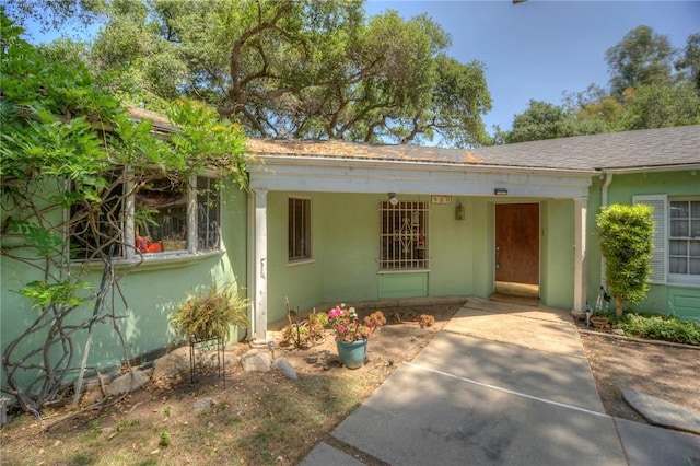 520 Linda Vista Ave, Pasadena, CA 91105 - view of front of house featuring stucco siding and roof with shingles