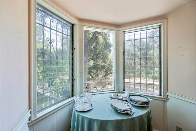 520 Linda Vista Ave, Pasadena, CA 91105 - view of sunroom