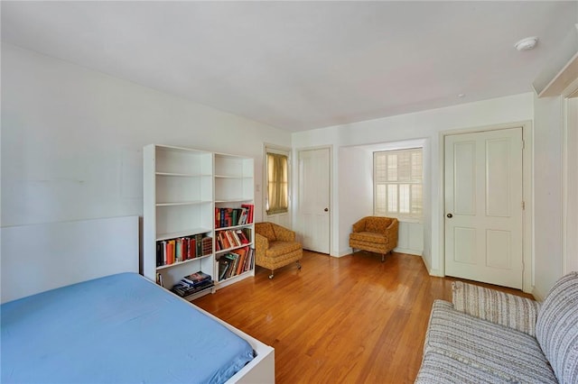 520 Linda Vista Ave, Pasadena, CA 91105 - bedroom featuring wood finished floors
