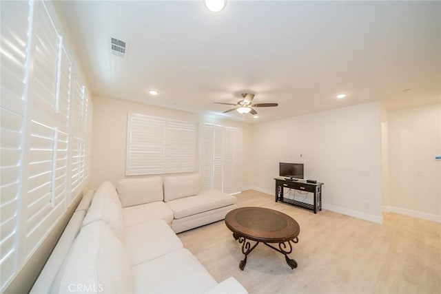 1521 Summerfield Way, Beaumont, CA 92223 - living area featuring ceiling fan, light wood-style flooring, recessed lighting, and baseboards