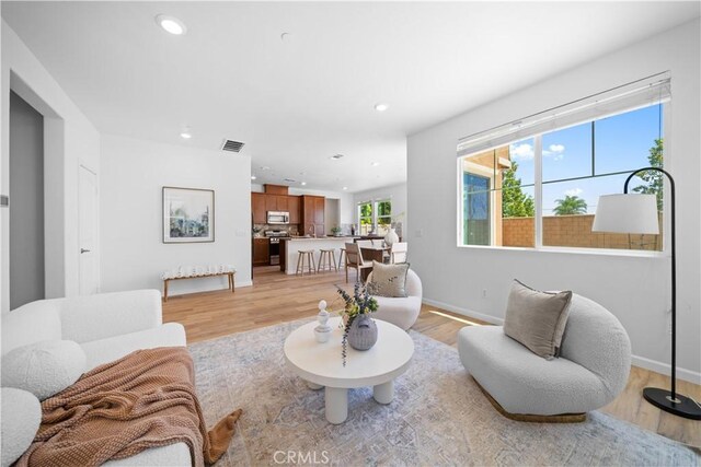 7027 Avignon Dr, Chino, CA 91710