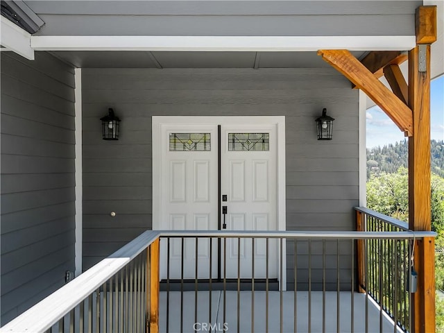 851 Madera Ln, Lake Arrowhead, CA 92352 - view of exterior entry