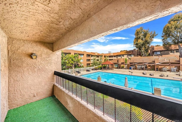10350 Caminito Cuervo Unit 93, San Diego, CA 92108 - view of pool