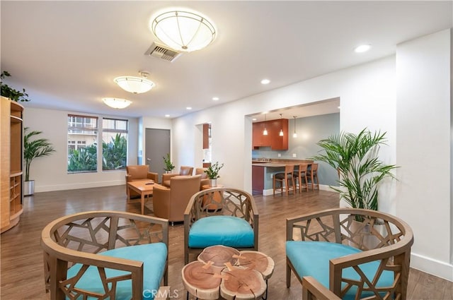 388 E Ocean Blvd Unit 1401, Long Beach, CA 90802 - lobby with recessed lighting