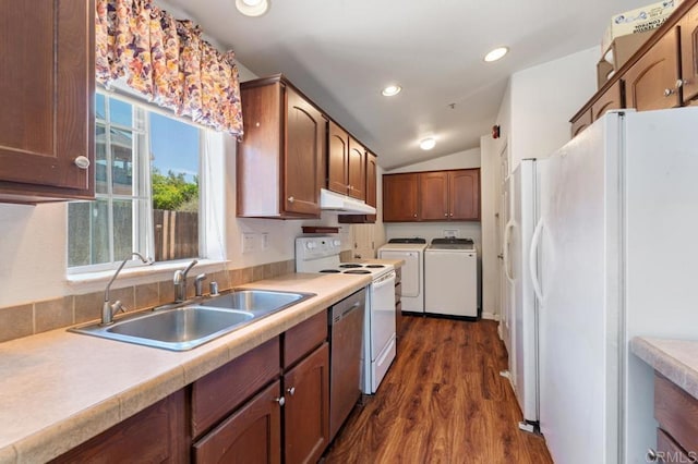 133 Frances Dr, El Cajon, CA 92019 - kitchen featuring white appliances, independent washer and dryer, a sink, under cabinet range hood, and dark wood-type flooring
