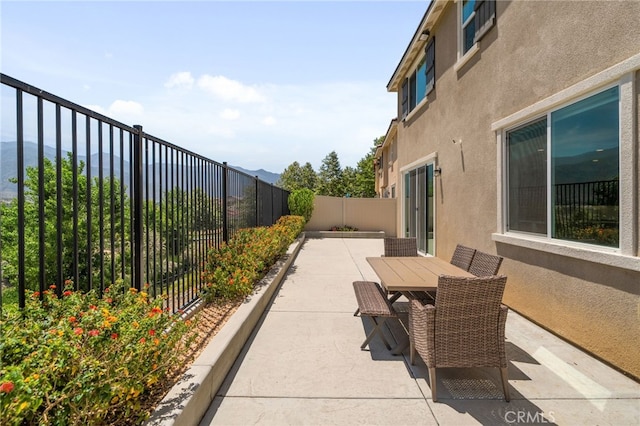 11757 Stonefield Dr, Corona, CA 92883 - fenced backyard with a patio and outdoor dining space