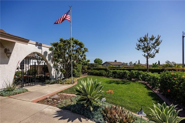 23552 Campestre, Mission Viejo, CA 92691 - view of yard featuring a gate