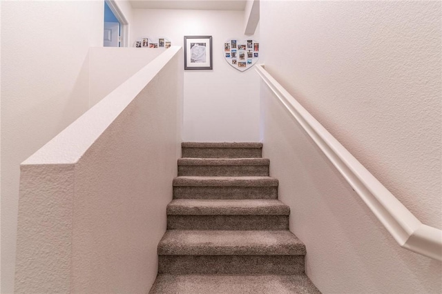7155 Citrus Ave Unit 367, Fontana, CA 92336 - view of staircase