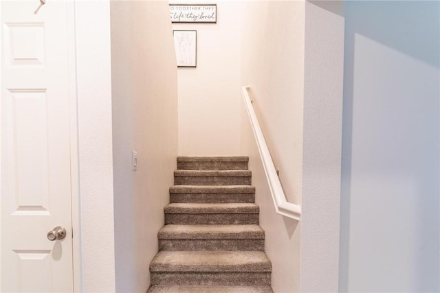 7155 Citrus Ave Unit 367, Fontana, CA 92336 - view of stairs