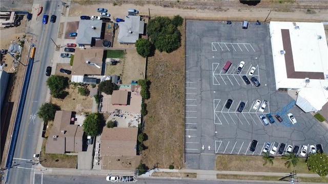 236 W 1st St, Rialto, CA 92376 - photo 3
