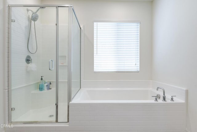 1607 Dundas Pl, Upland, CA 91784 - full bathroom featuring a shower stall and a garden tub