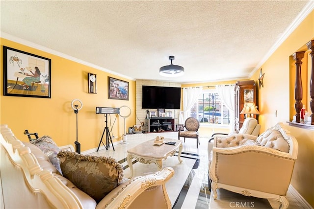 727 W Hill St, Long Beach, CA 90806 - living room featuring a textured ceiling, crown molding, and baseboards