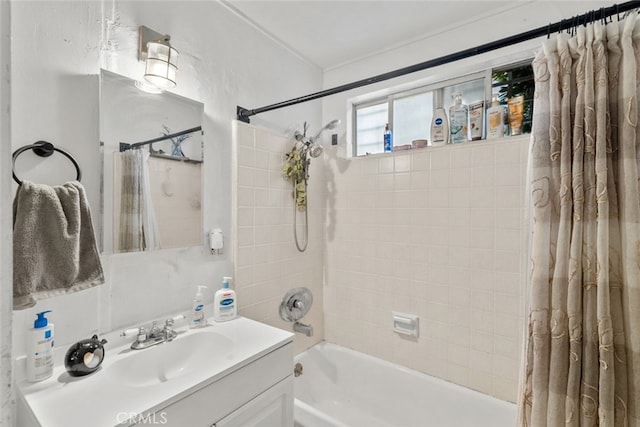 7614 Mason Ave, Winnetka, CA 91306 - full bathroom featuring shower / bath combination with curtain and vanity