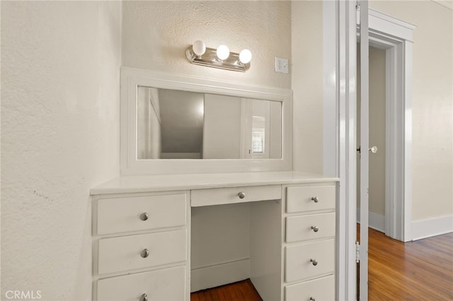 219 Redondo Ave, Long Beach, CA 90803 - detailed view of wood finished floors and a textured wall