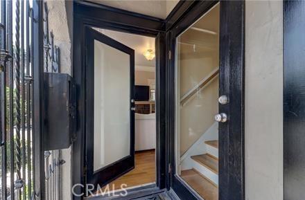 219 Redondo Ave, Long Beach, CA 90803 - view of doorway to property