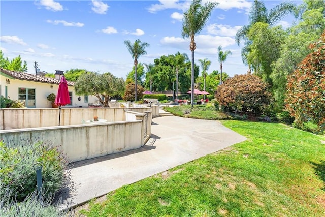 1422 Recado Rd, La Habra Heights, CA 90631 - view of yard featuring a patio area