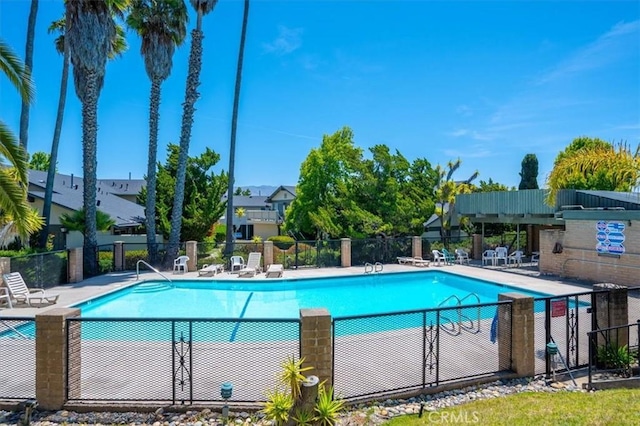 1750 Prefumo Canyon Rd Unit 17, San Luis Obispo, CA 93405 - view of community pool