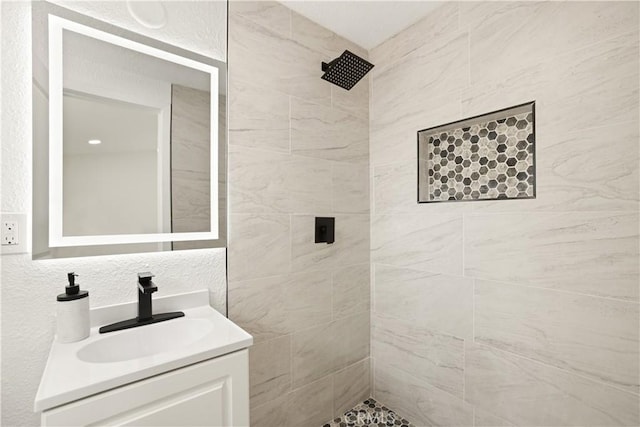 414 Markton St, Los Angeles, CA 90061 - full bathroom featuring tiled shower and vanity