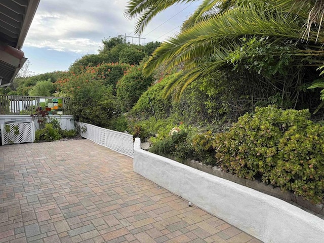 4523 Cordoba Way, Oceanside, CA 92056 - view of patio