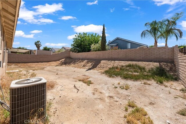 36521 Silverado Dr, Palmdale, CA 93550 - photo 27