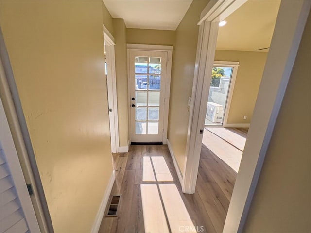 881 Peach St Unit A, San Luis Obispo, CA 93401 - entryway featuring wood finished floors and baseboards