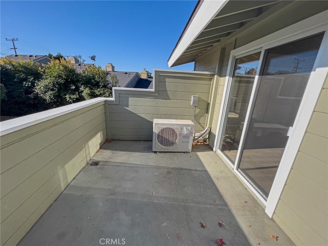 881 Peach St Unit A, San Luis Obispo, CA 93401 - balcony with ac unit
