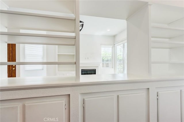11259 Corsica Ct, Rancho Cucamonga, CA 91730 - detailed view of a glass covered fireplace