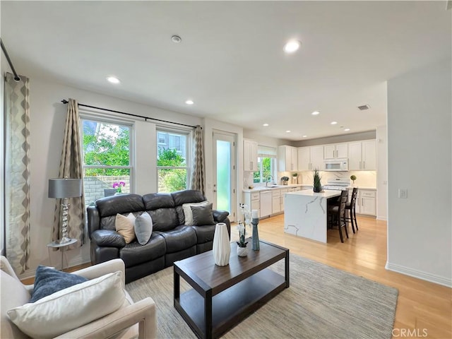 7 Bayview Dr, Buena Park, CA 90621 - photo 8