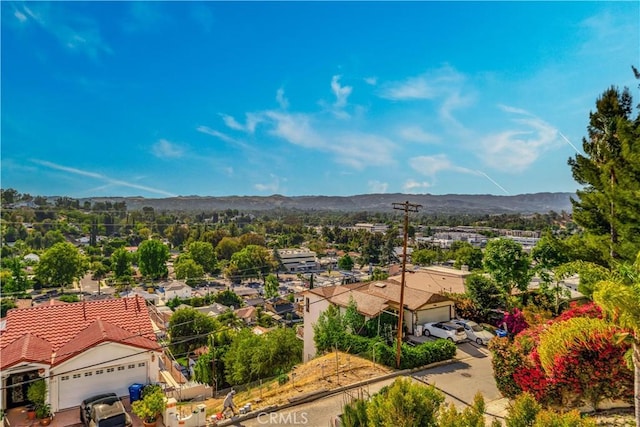 5250 Calatrana Dr, Woodland Hills, CA 91364 - bird's eye view of mountains