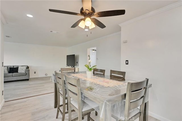 828 Tehama Ave, Oroville, CA 95965 - dining space with ornamental molding, ceiling fan, light wood-type flooring, baseboards, and recessed lighting