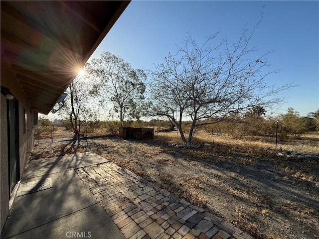 3874 Kreuer Rd, Phelan, CA 92371 - view of patio