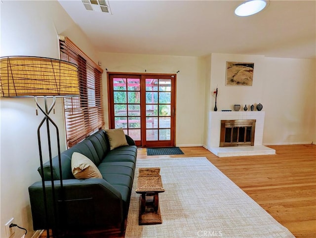 15123 Killion St, Sherman Oaks, CA 91411 - photo 4