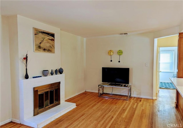 15123 Killion St, Sherman Oaks, CA 91411 - photo 7