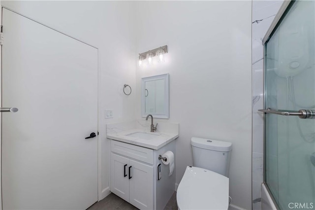 5441 Twin Lakes Dr, Cypress, CA 90630 - bathroom featuring vanity, toilet, and shower / bath combination with glass door