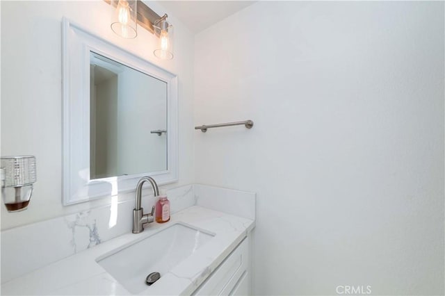 5441 Twin Lakes Dr, Cypress, CA 90630 - bathroom featuring vanity