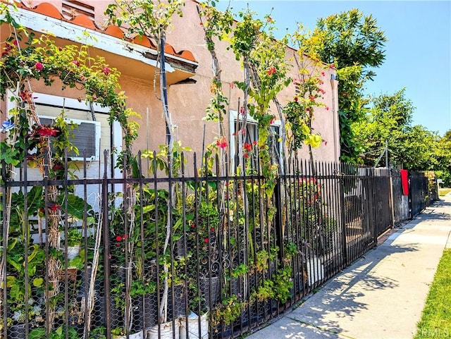 3827 Pine Ave, El Monte, CA 91731 - view of gate