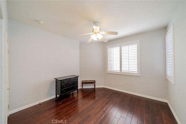 543 Northwood Ave, Banning, CA 92220 - spare room with ceiling fan, hardwood / wood-style flooring, baseboards, and a smoke detector