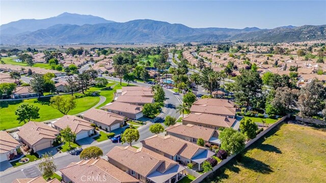 543 Northwood Ave, Banning, CA 92220 - aerial view of residential area featuring mountains