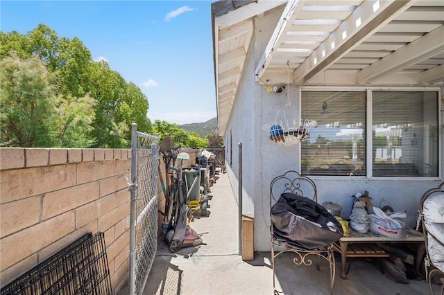 32725 Trailwood Ct, Wildomar, CA 92595 - view of patio / terrace
