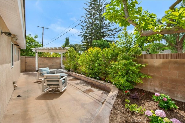 2662 Salmon Dr, Los Alamitos, CA 90720 - fenced backyard featuring a patio