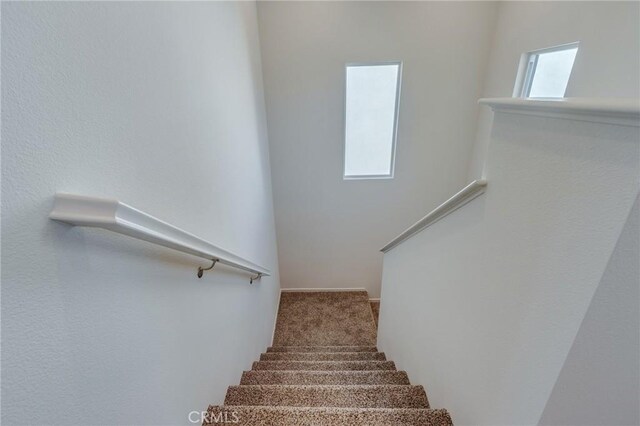 13119 Lancaster St, Hesperia, CA 92344 - stairs featuring carpet