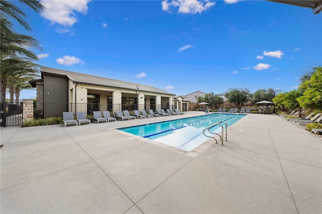 32325 Hillstone St, Temecula, CA 92591 - community pool with a patio area