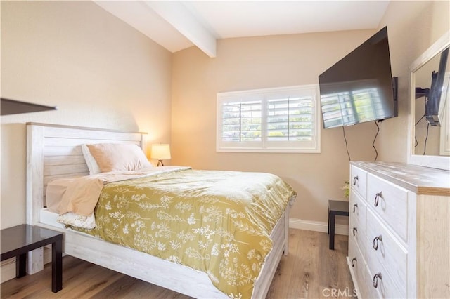 27573 Santa Clarita Rd, Saugus, CA 91350 - bedroom featuring light wood-style floors and baseboards