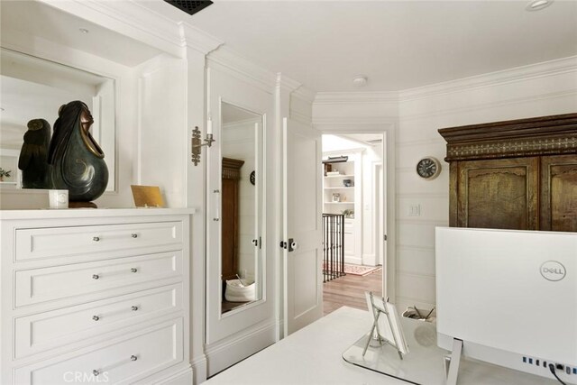 326 Ruby St, Laguna Beach, CA 92651 - bedroom featuring crown molding