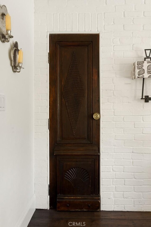 326 Ruby St, Laguna Beach, CA 92651 - detailed view of wood finished floors and baseboards