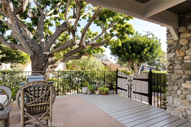 326 Ruby St, Laguna Beach, CA 92651 - view of patio featuring a gate