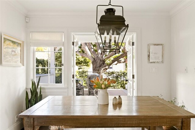 326 Ruby St, Laguna Beach, CA 92651 - dining area featuring ornamental molding