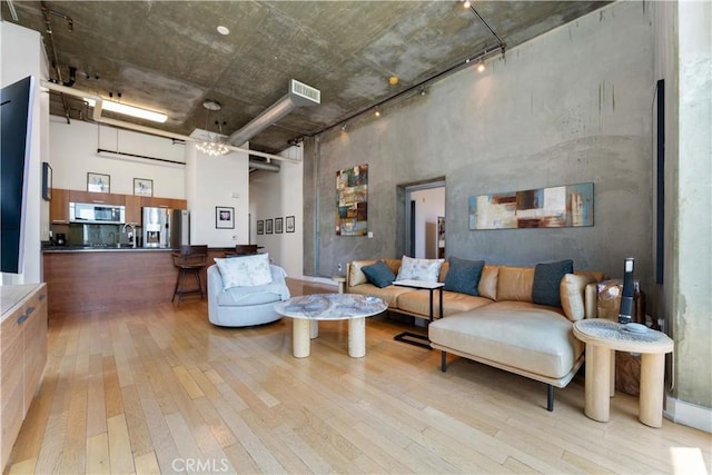645 W 9th St Unit 703, Los Angeles, CA 90015 - photo 14